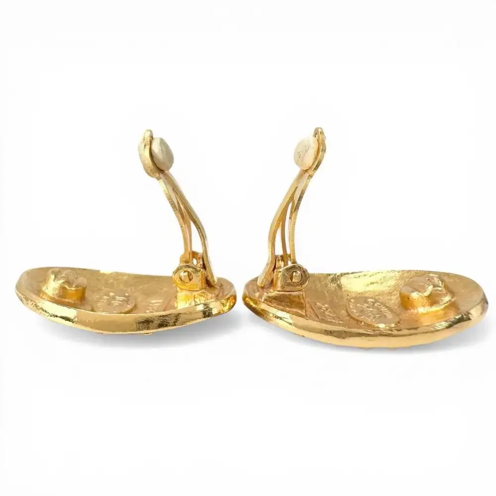 Chanel Cc Logo Oval Clip-On Earrings #266496C95B